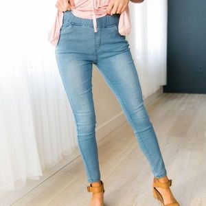 Easy Living Jeggings - Sky Blue